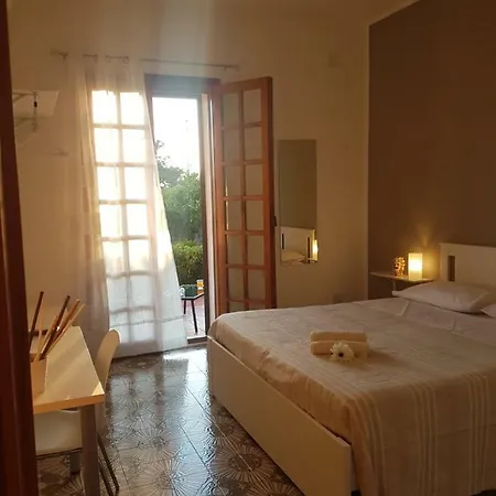 Donnapeppina Siracusa Plemmirio Exterior photo