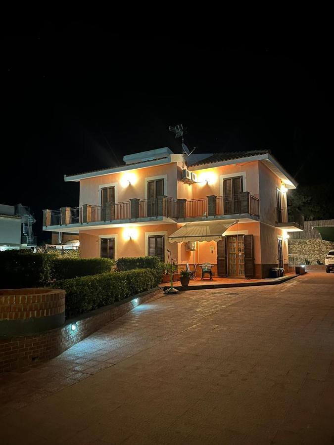 Donnapeppina Siracusa Plemmirio